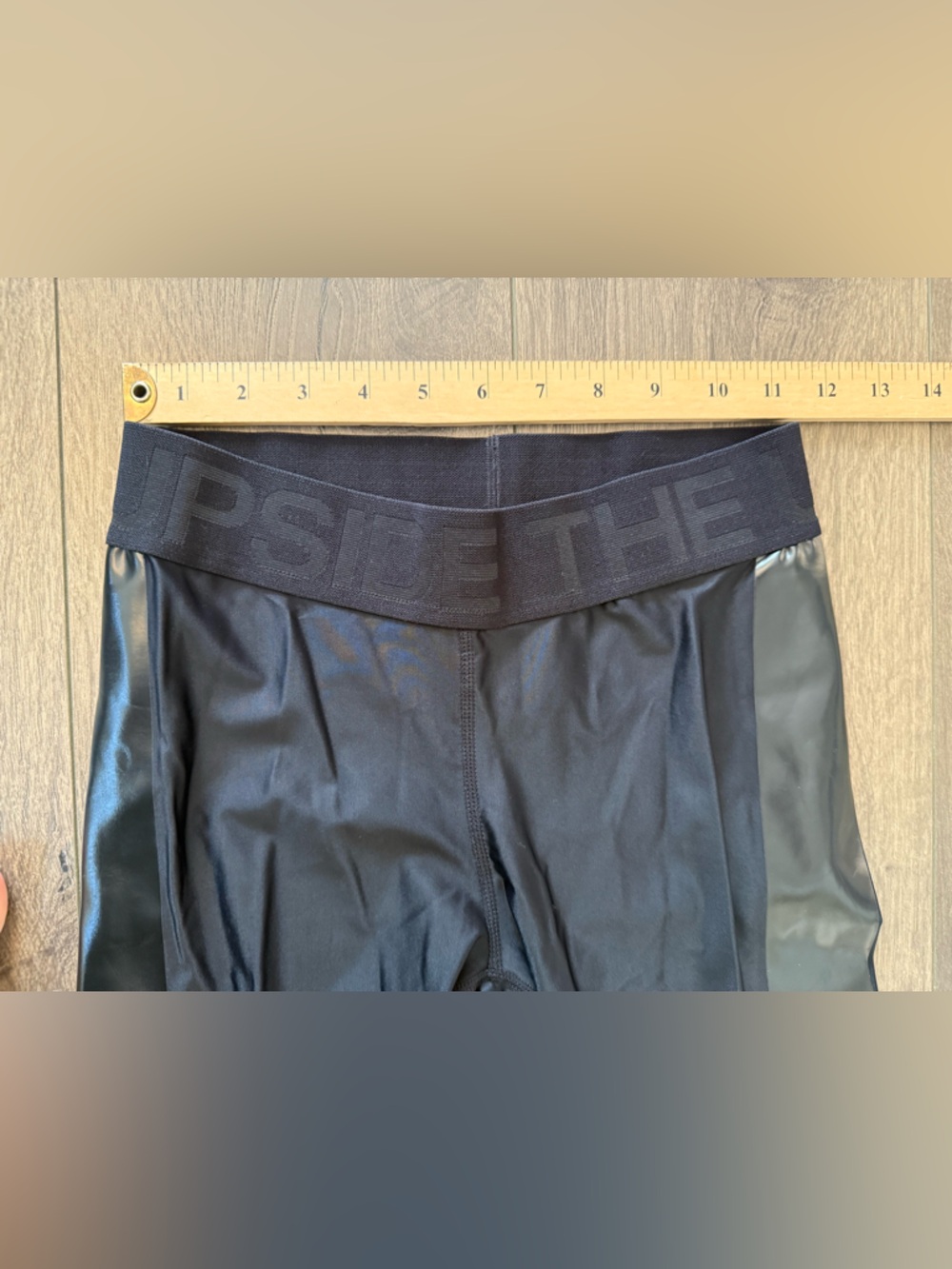The Upside Black High Shine Leggings Size 6 Faux Leather Panel Athleisure  Pants - Picture 9 of 9